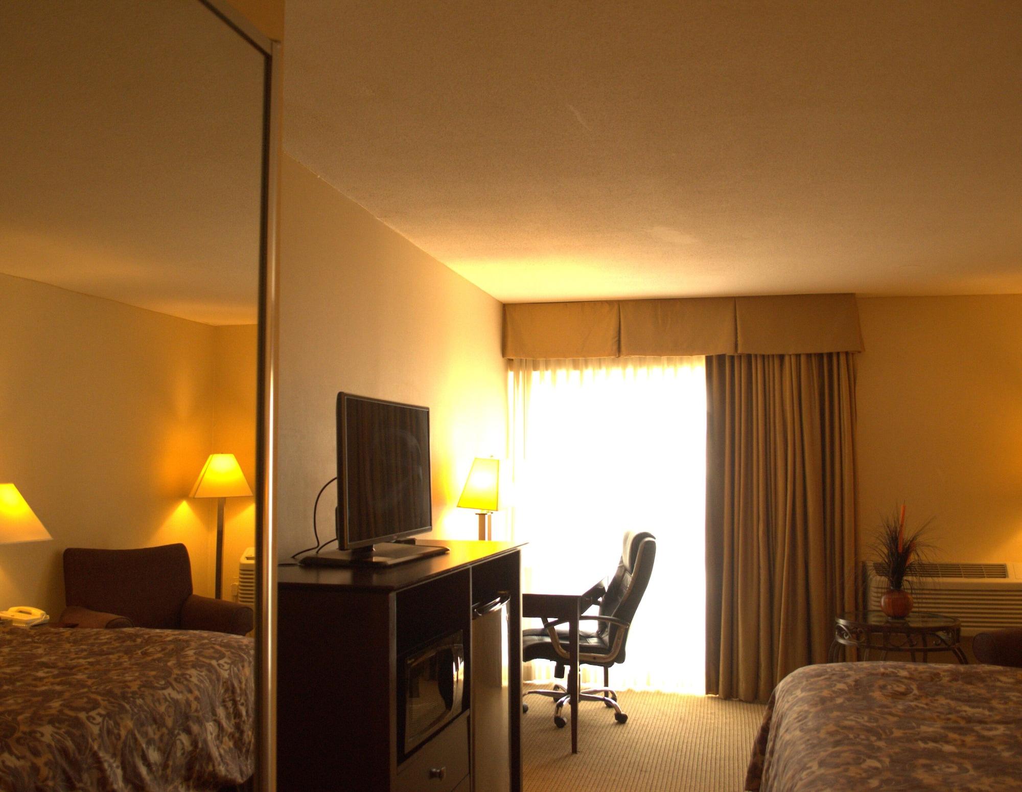 Rodeway Inn & Suites East Windsor Εξωτερικό φωτογραφία