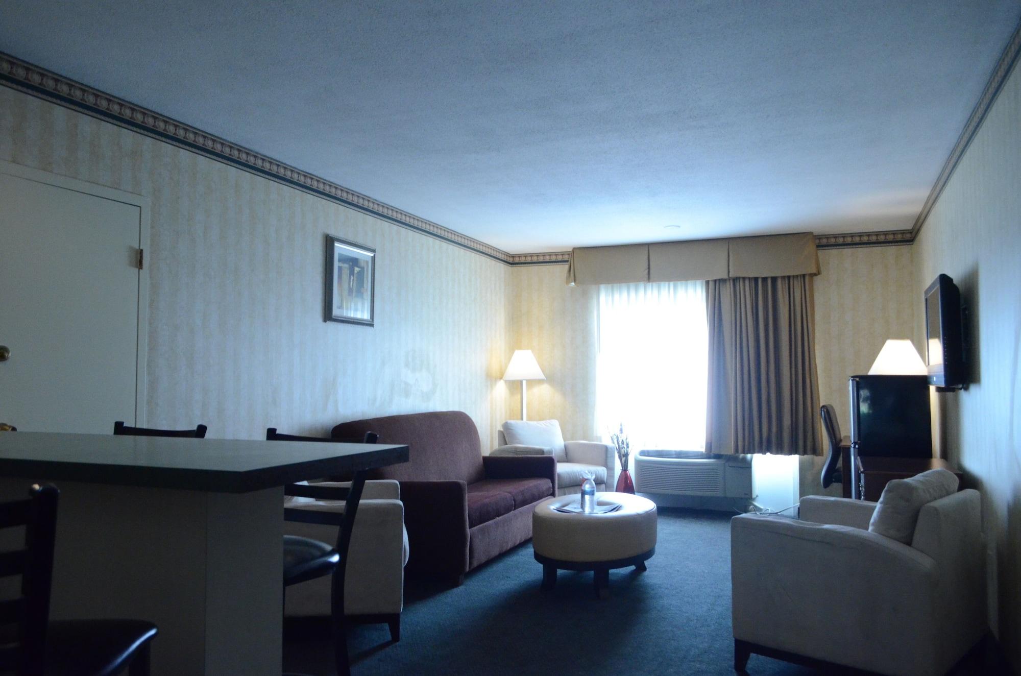 Rodeway Inn & Suites East Windsor Εξωτερικό φωτογραφία