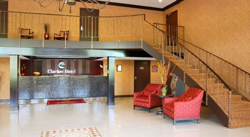 Rodeway Inn & Suites East Windsor Εξωτερικό φωτογραφία